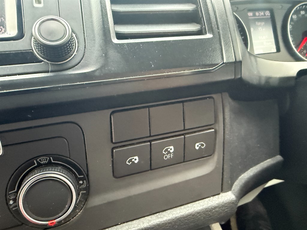 Used Volkswagen Transporter 2018 for sale - 77718287: Photo 22