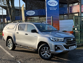 Used Toyota Hilux 2020 for sale - 77005600: Photo