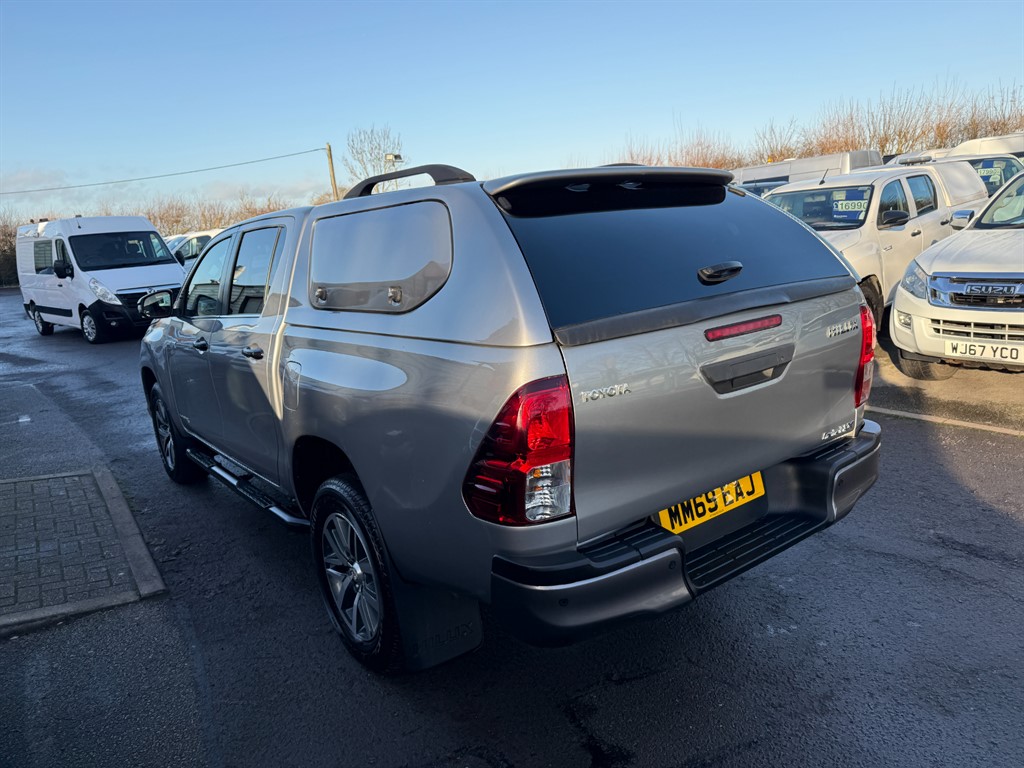 Used Toyota Hilux 2020 for sale - 77005600: Photo 6