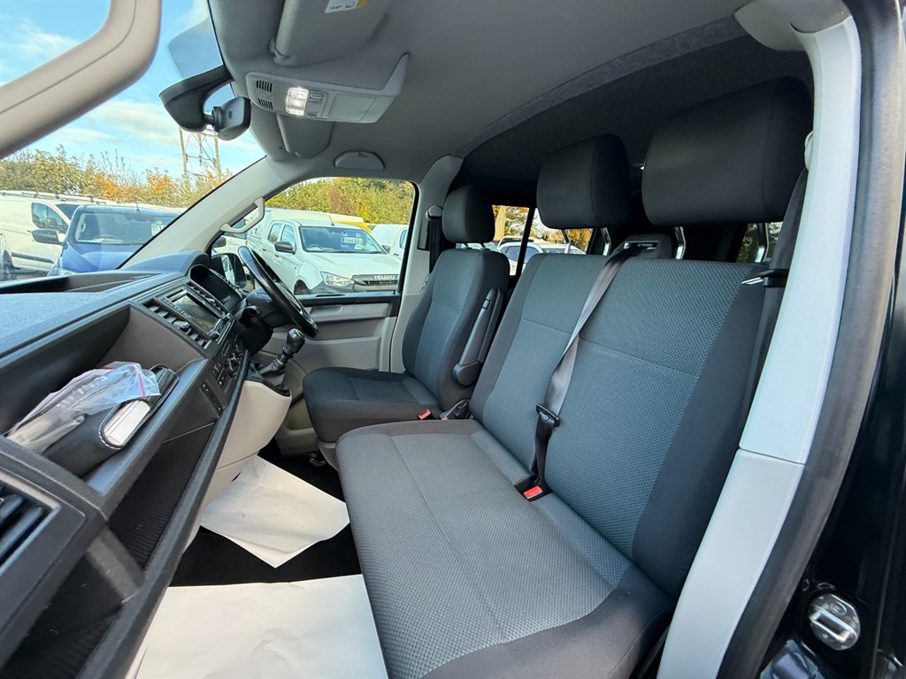 Used Volkswagen Transporter 2018 for sale - 76375644: Photo 12