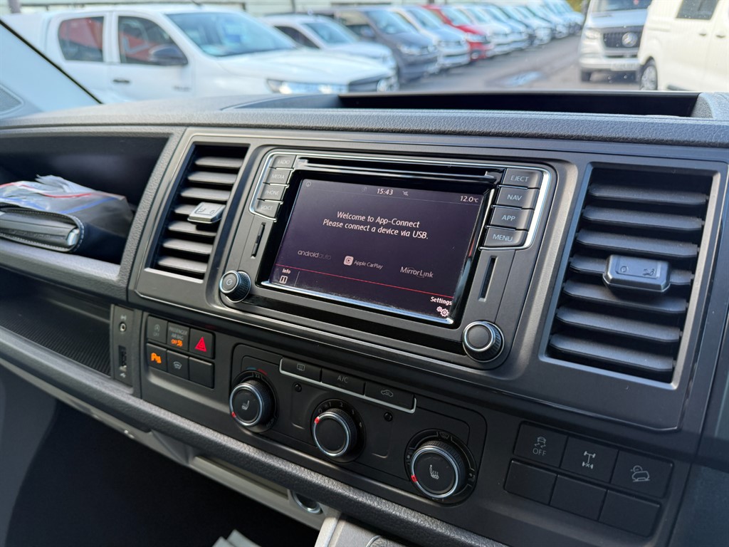 Used Volkswagen Transporter 2018 for sale - 76375644: Photo 18