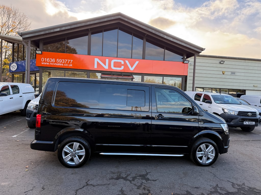 Used Volkswagen Transporter 2018 for sale - 76375644: Photo 2