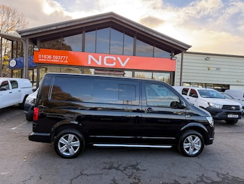Used Volkswagen Transporter 2018 for sale - 76375644: Photo