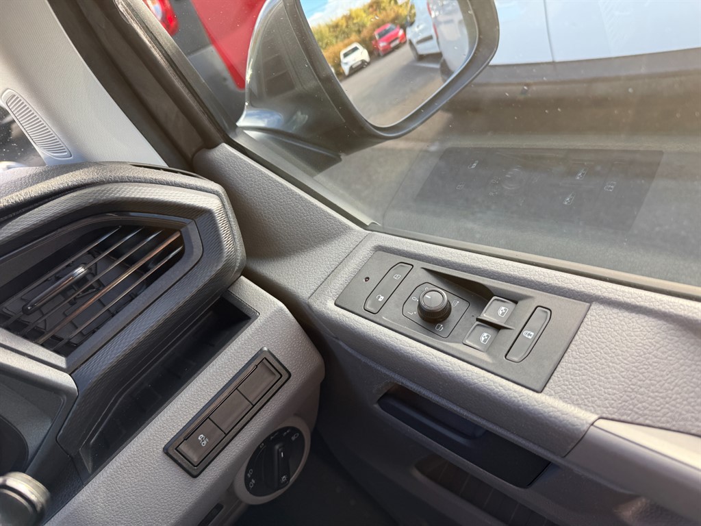 Used Volkswagen Transporter 2022 for sale - 76375664: Photo 16