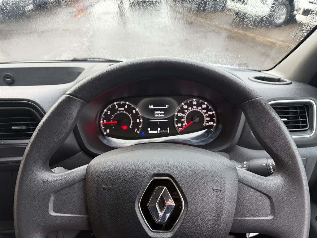 Used Renault Master 2023 for sale - 76928328: Photo 18