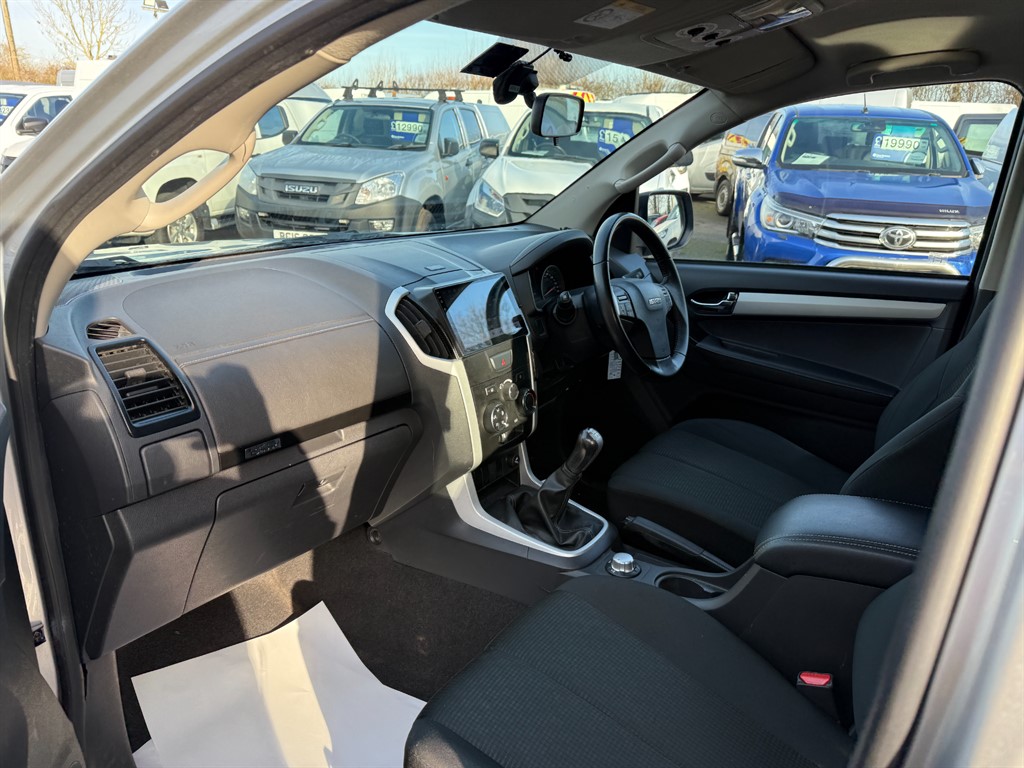 Used Isuzu D-Max 2019 for sale - 77354027: Photo 16