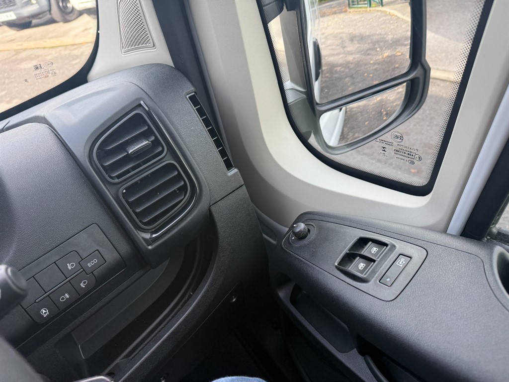 Used Vauxhall Movano 2025 for sale - 76351114: Photo 18