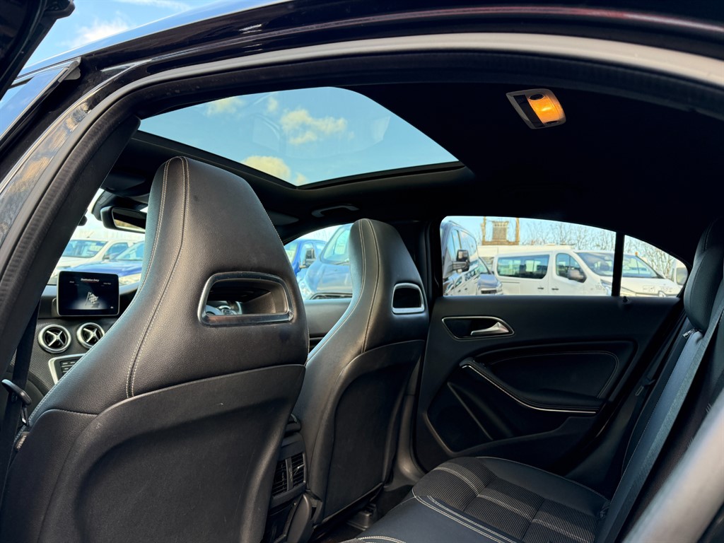 Used Mercedes-Benz A-Class 2018 for sale - 77137948: Photo 8