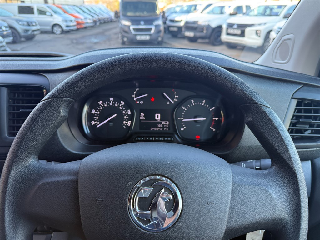 Used Vauxhall Vivaro 2020 for sale - 76615920: Photo 15