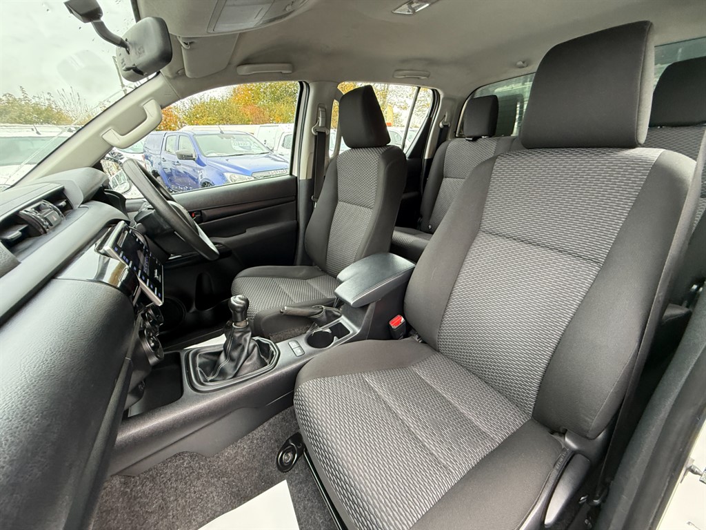 Used Toyota Hilux 2016 for sale - 76404920: Photo 10