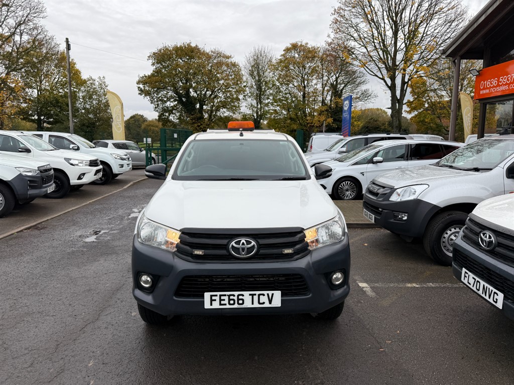 Used Toyota Hilux 2016 for sale - 76404920: Photo 12