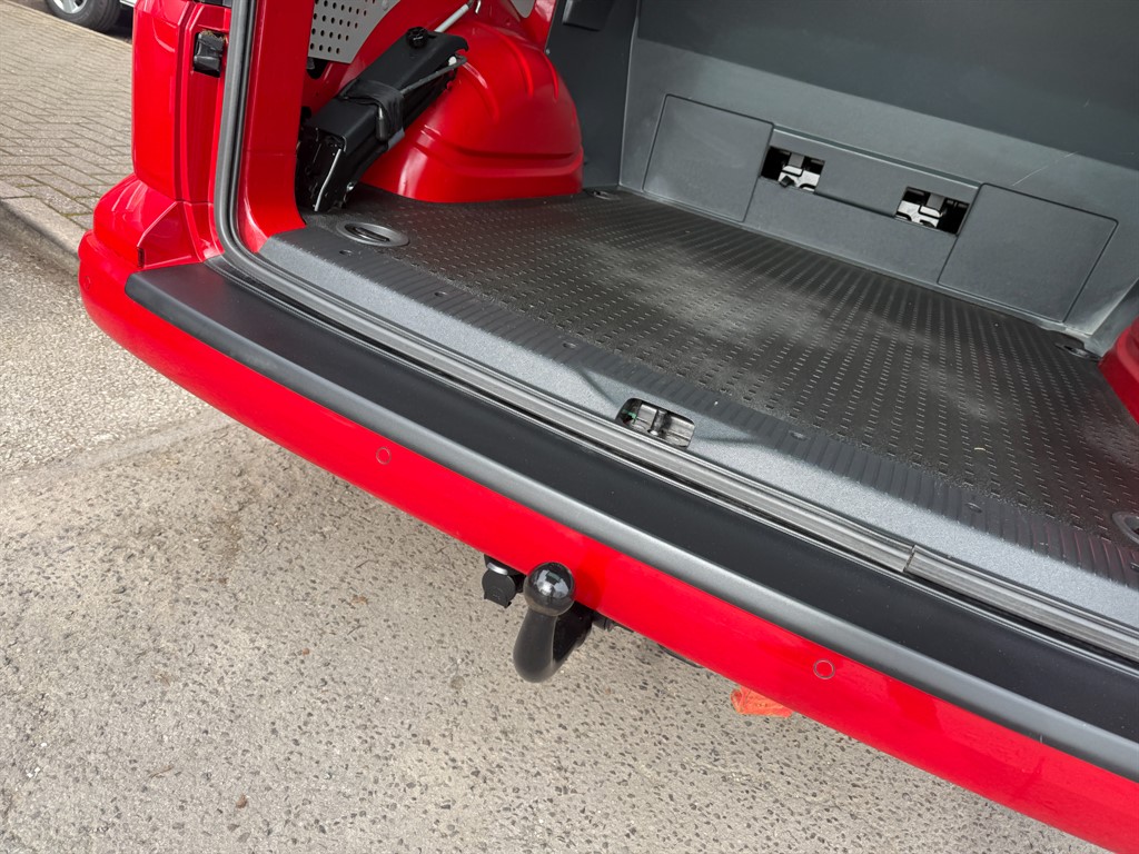 Used Volkswagen Transporter 2018 for sale - 77988822: Photo 13