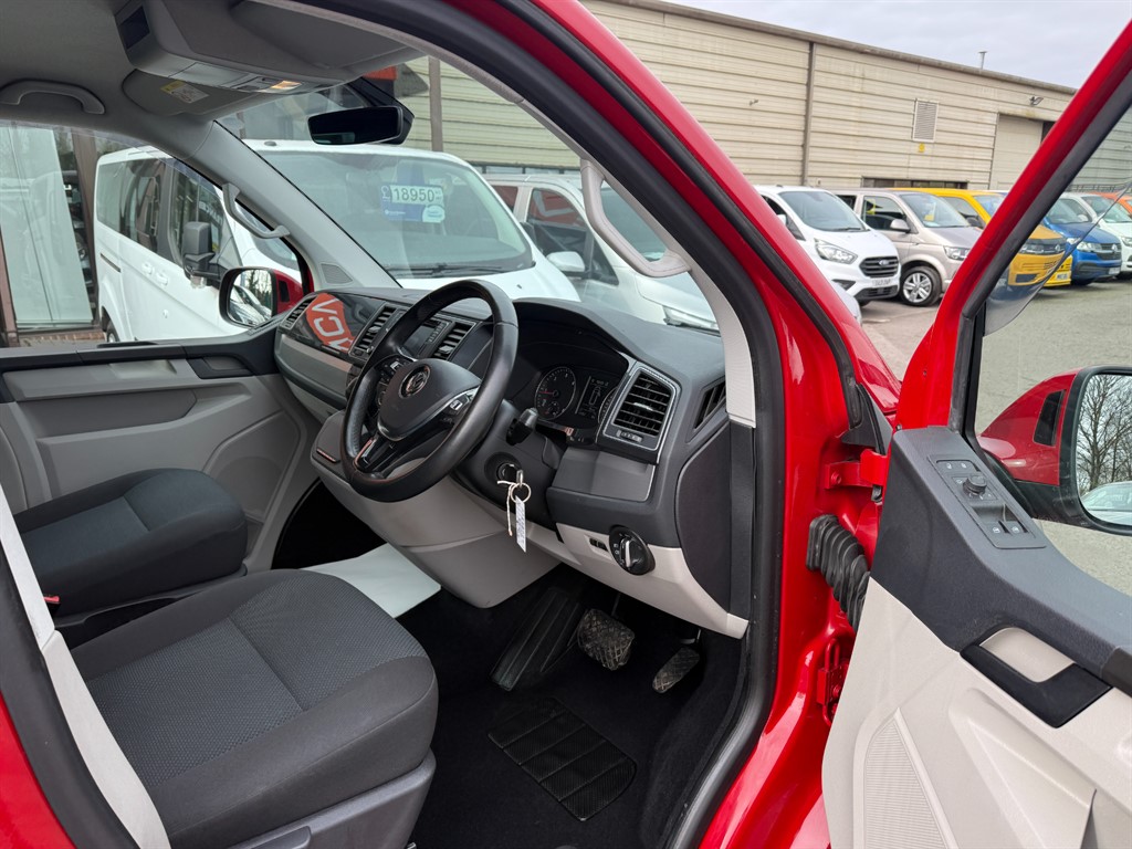 Used Volkswagen Transporter 2018 for sale - 77988822: Photo 24