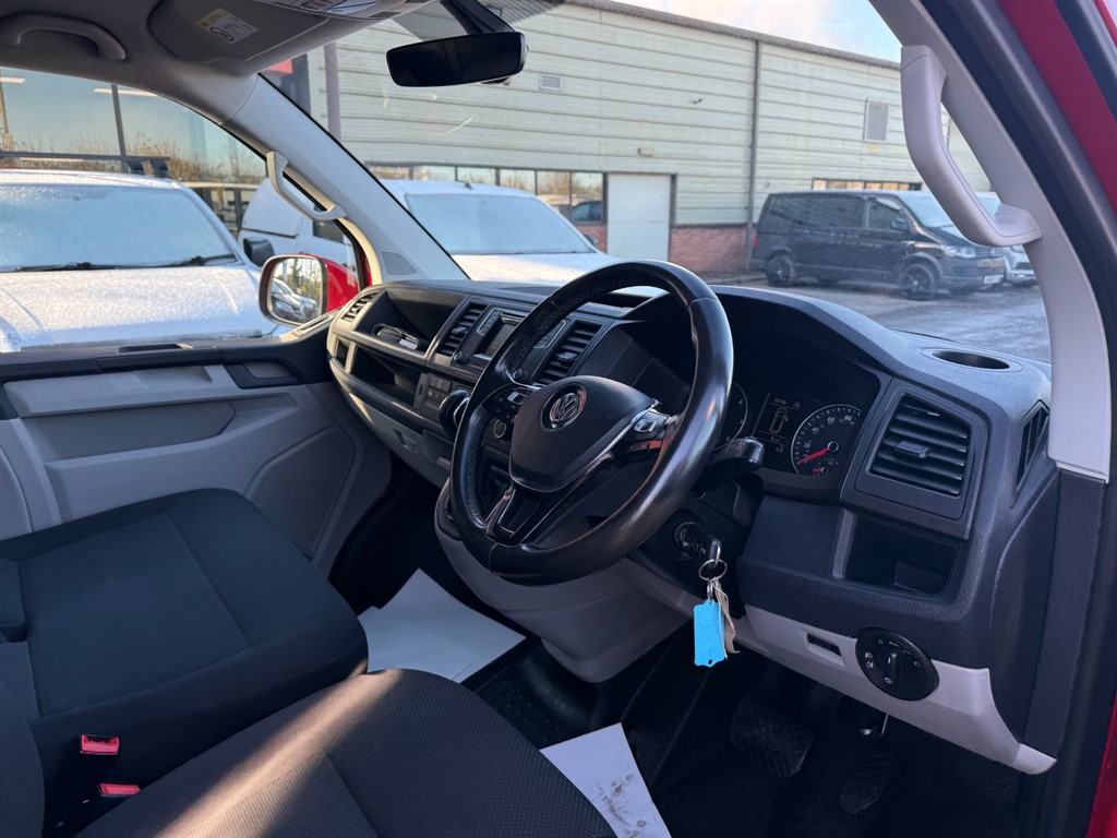 Used Volkswagen Transporter 2019 for sale - 76652880: Photo 16