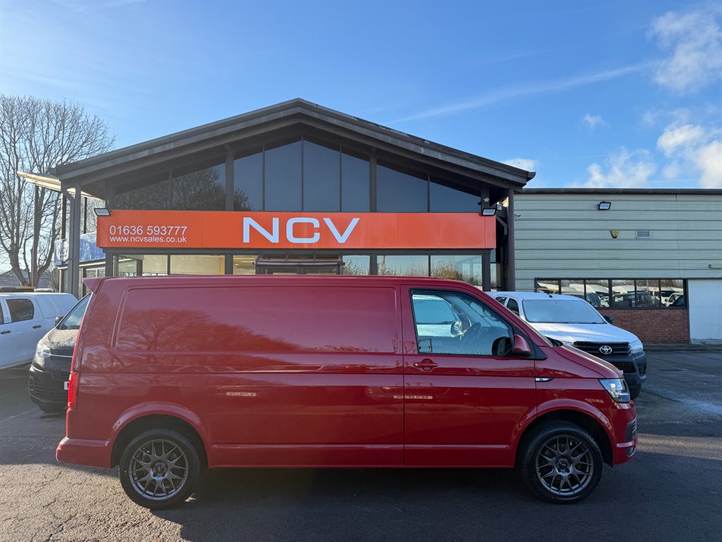 Used Volkswagen Transporter 2019 for sale - 76652880: Photo 2