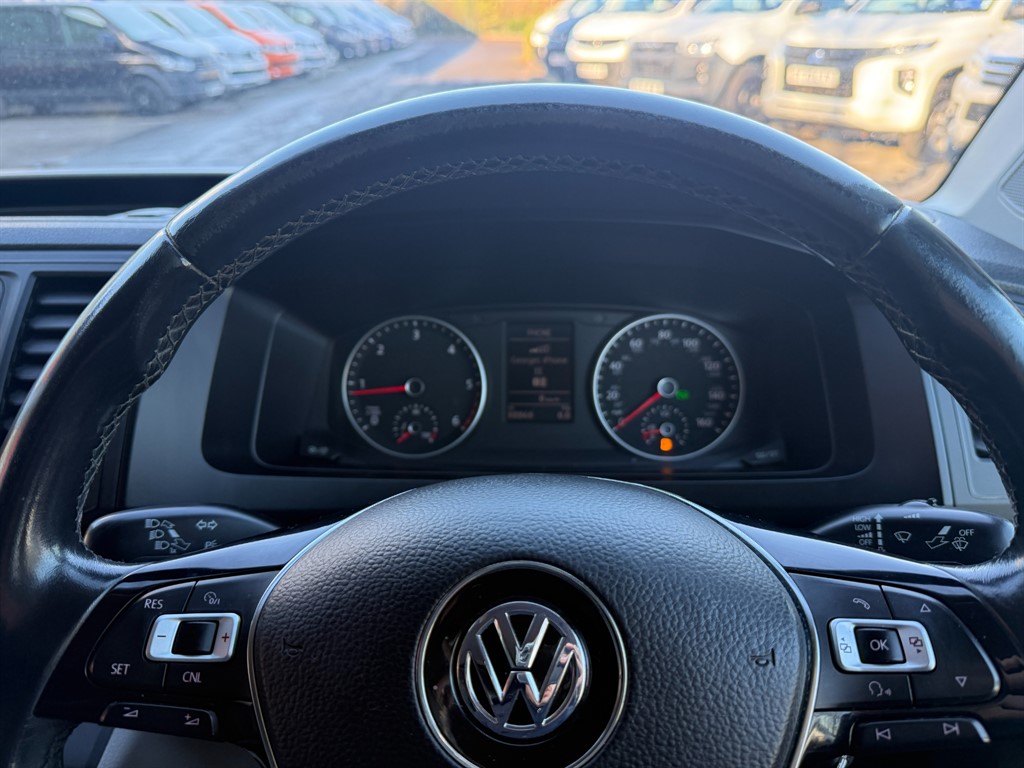 Used Volkswagen Transporter 2019 for sale - 76652880: Photo 20