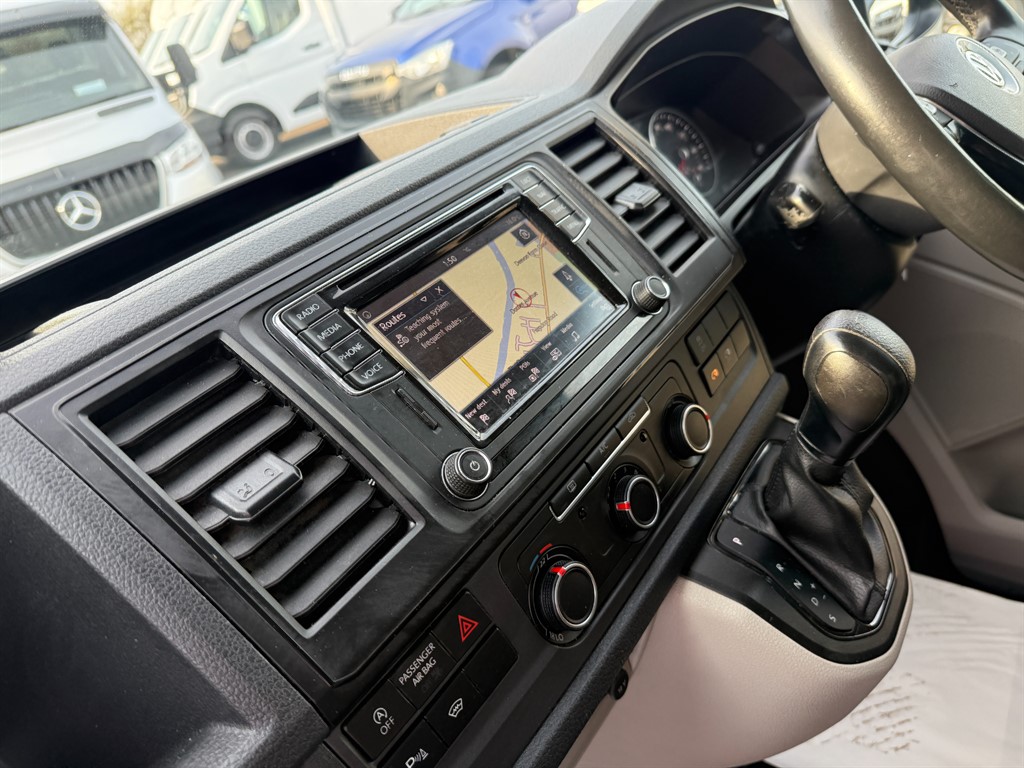 Used Volkswagen Transporter 2016 for sale - 77965526: Photo 11