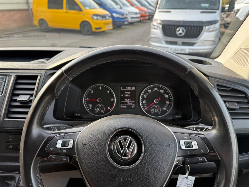 Used Volkswagen Transporter 2016 for sale - 77965526: Photo 17