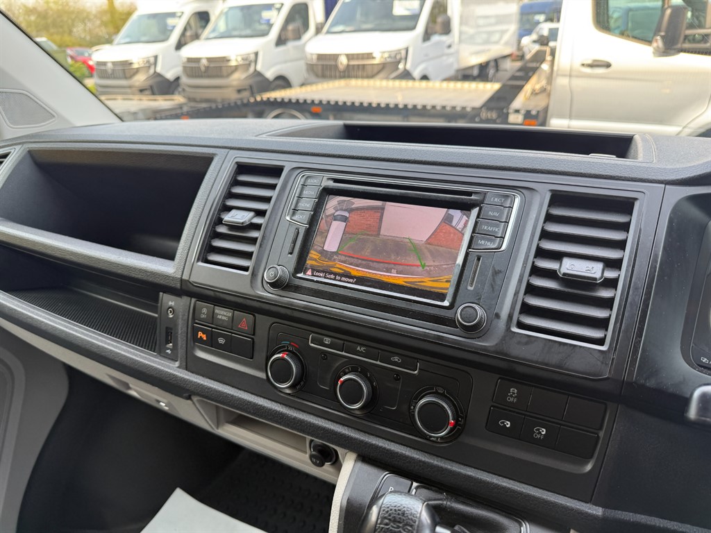 Used Volkswagen Transporter 2016 for sale - 77965526: Photo 19