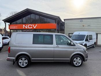 Used Volkswagen Transporter 2016 for sale - 77965526: Photo