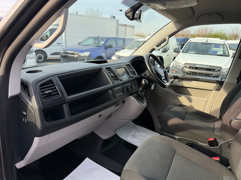 Used Volkswagen Transporter 2016 for sale - 77965526: Photo 9