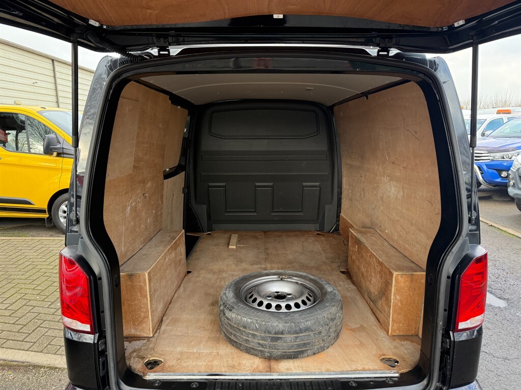 Used Volkswagen Transporter 2022 for sale - 77406576: Photo 9