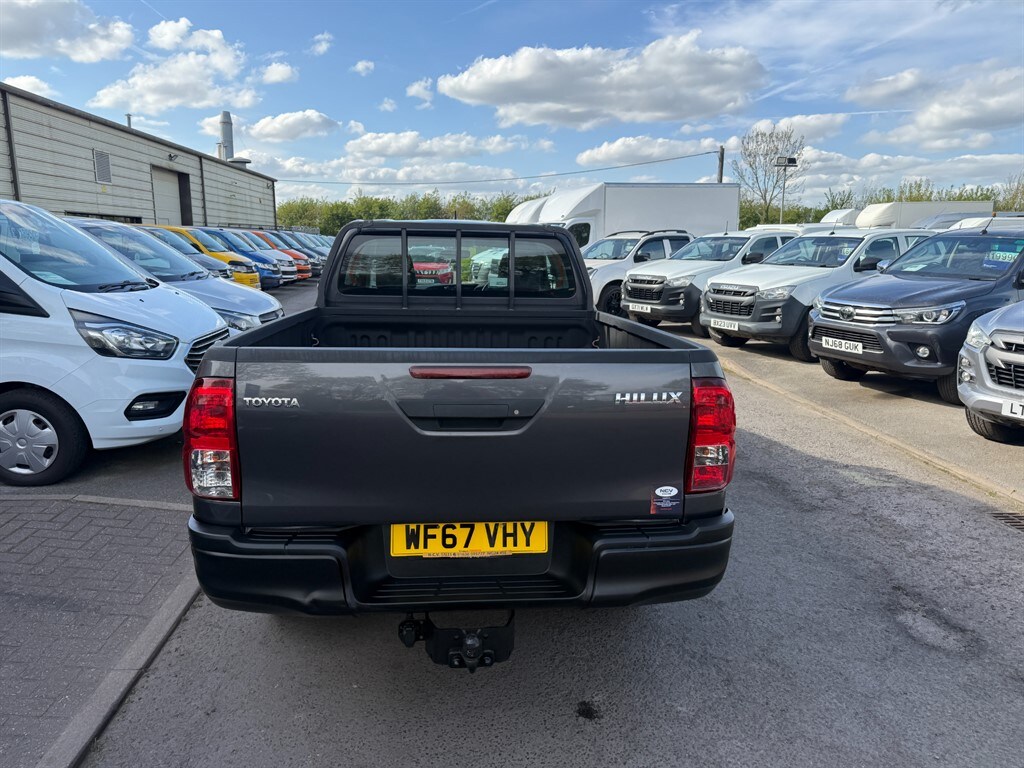 Used Toyota Hilux 2018 for sale - 78207004: Photo 5