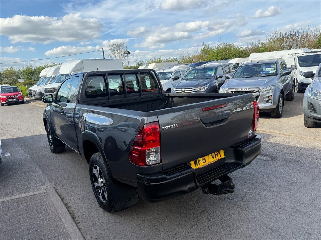 Used Toyota Hilux 2018 for sale - 78207004: Photo 6