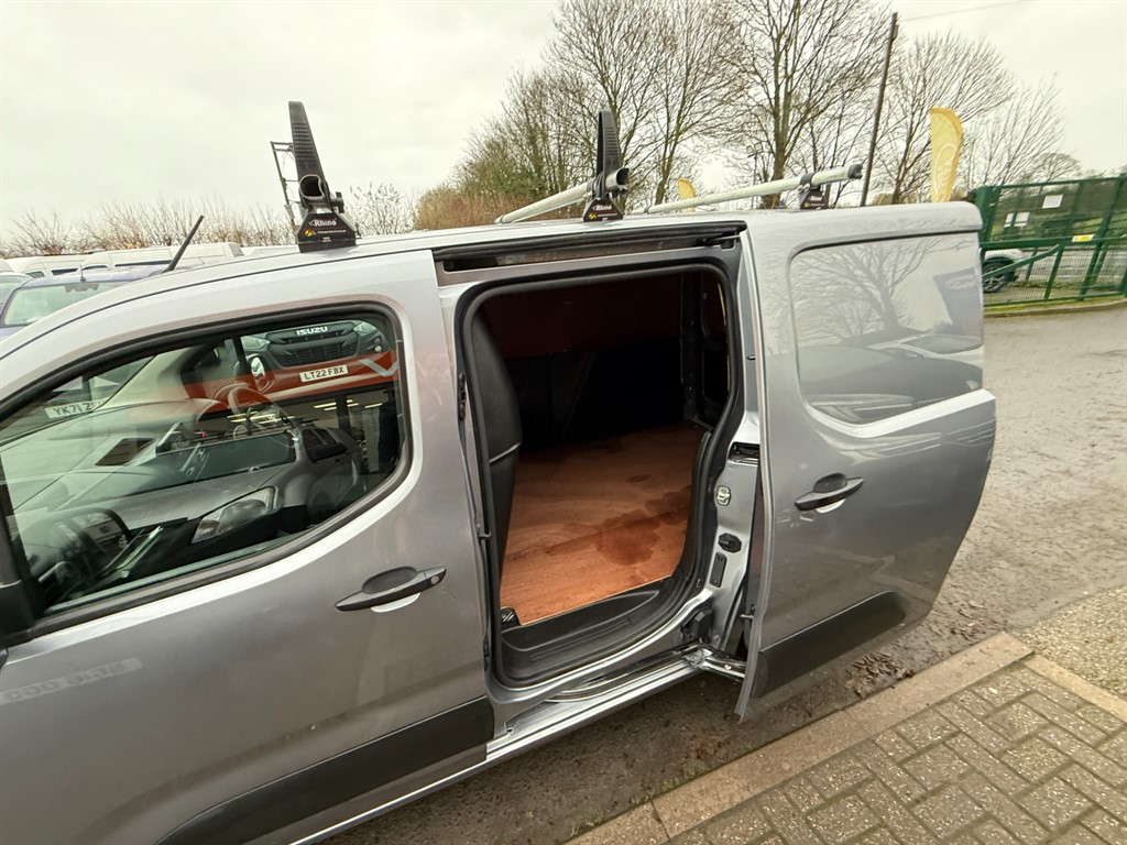 Used Vauxhall Combo 2021 for sale - 76999798: Photo 11