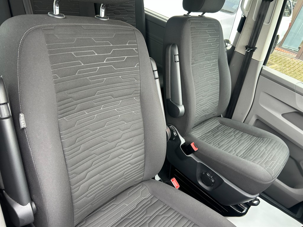 Used Volkswagen Transporter Shuttle 2020 for sale - 77630999: Photo 23