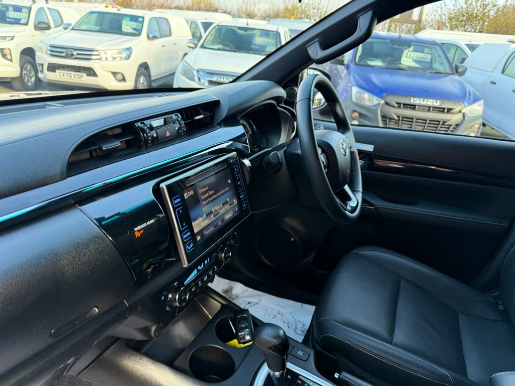 Used Toyota Hilux 2019 for sale - 76684503: Photo 18