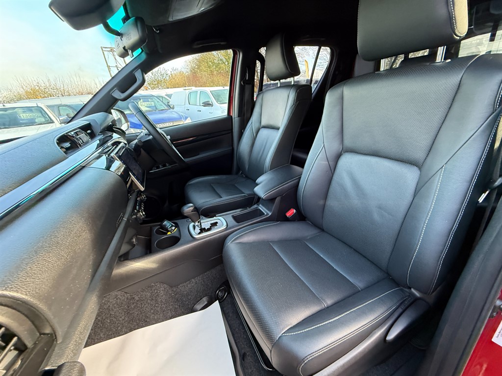 Used Toyota Hilux 2019 for sale - 76684503: Photo 8