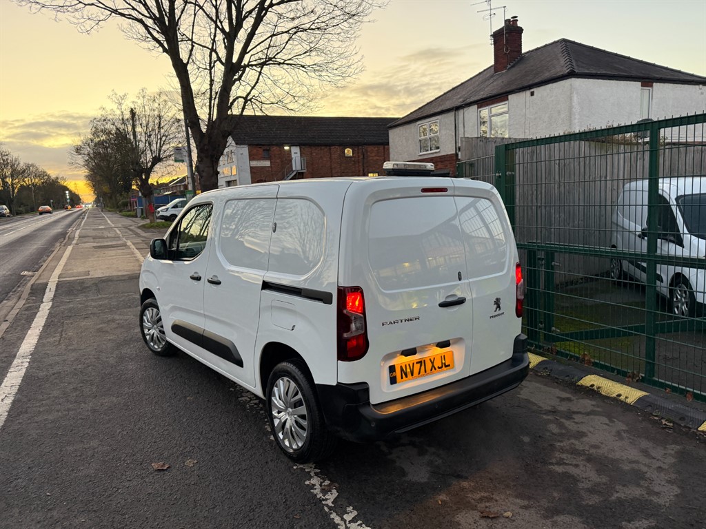 Used Peugeot Partner 2022 for sale - 76722501: Photo 15