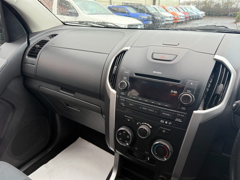 Used Isuzu D-Max 2016 for sale - 76691784: Photo 15