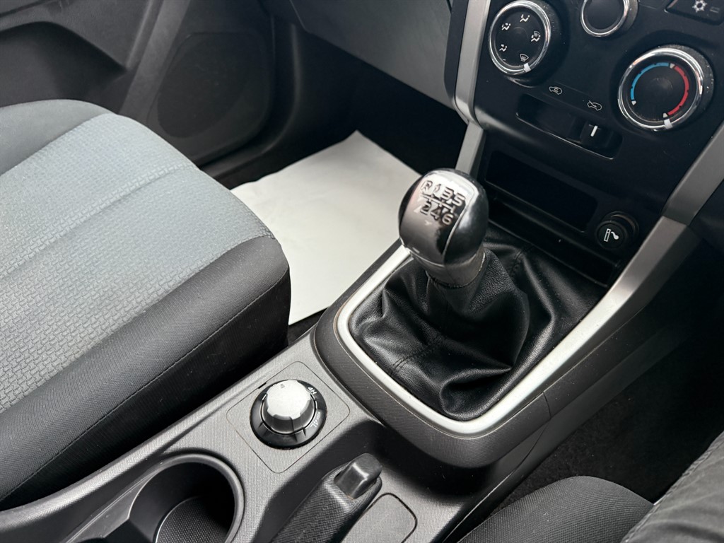 Used Isuzu D-Max 2016 for sale - 76691784: Photo 16