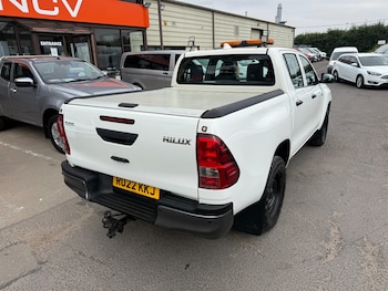 Used Toyota Hilux 2022 for sale - 79213914: Photo