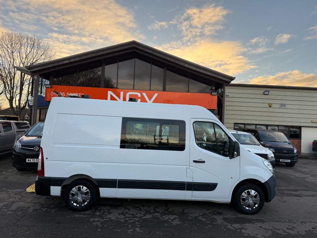 Used Vauxhall Movano 2019 for sale - 76640627: Photo 2