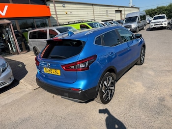 Used Nissan Qashqai 2018 for sale - 79008123: Photo