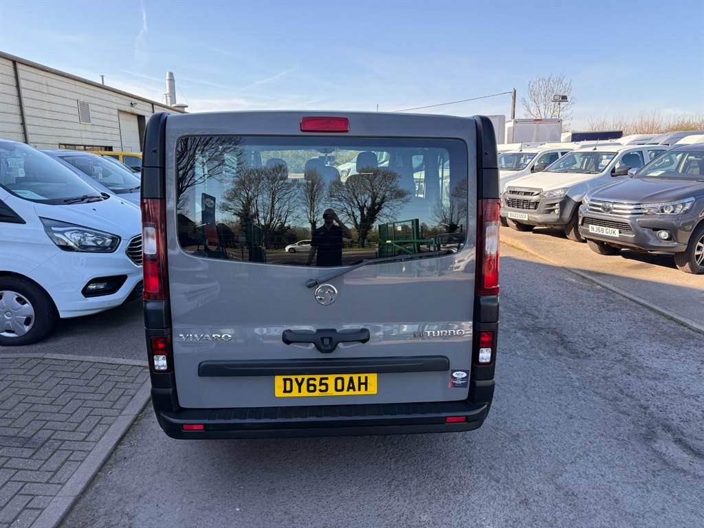 Used Vauxhall Vivaro 2015 for sale - 77950997: Photo 5