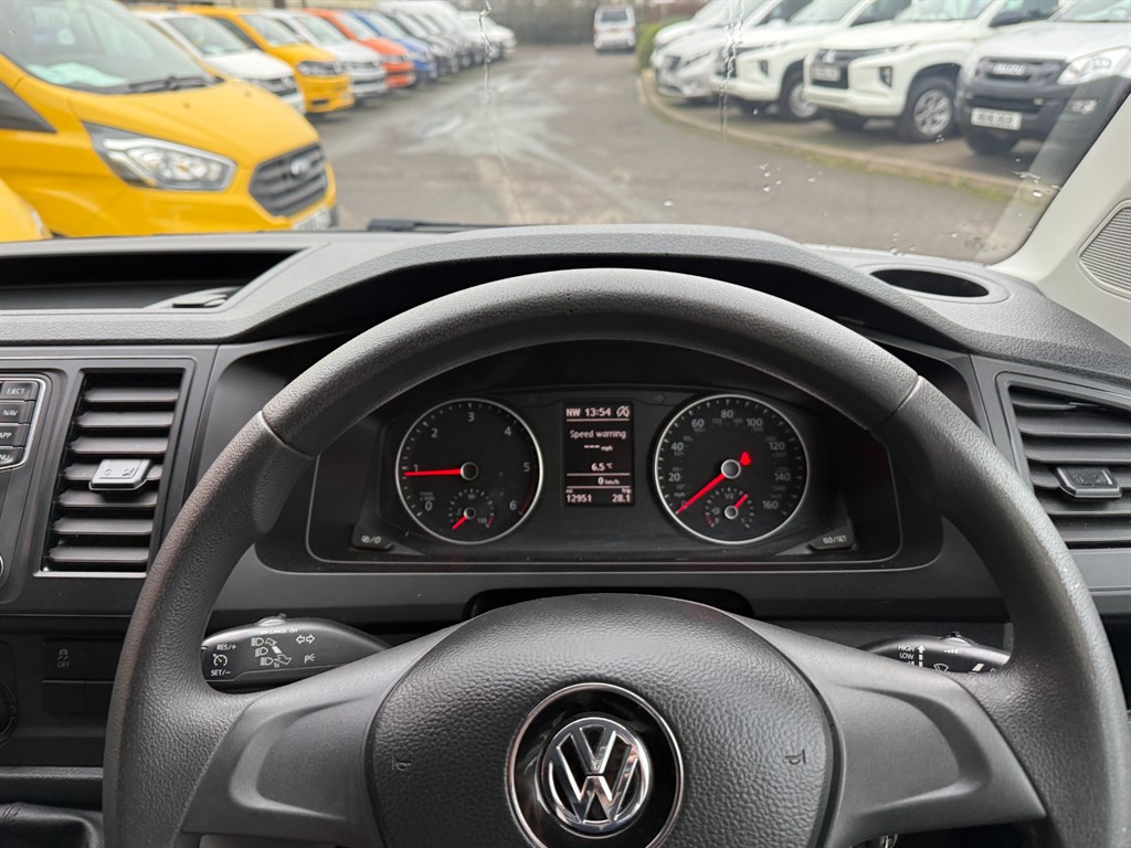 Used Volkswagen Transporter 2019 for sale - 77420681: Photo 16