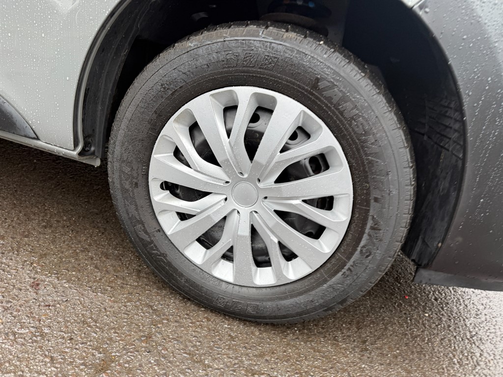 Used Vauxhall Vivaro 2015 for sale - 77198539: Photo 13