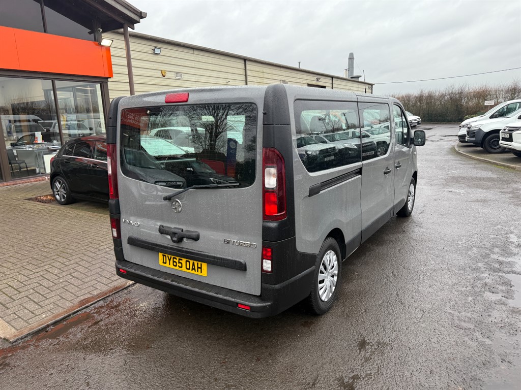 Used Vauxhall Vivaro 2015 for sale - 77198539: Photo 3