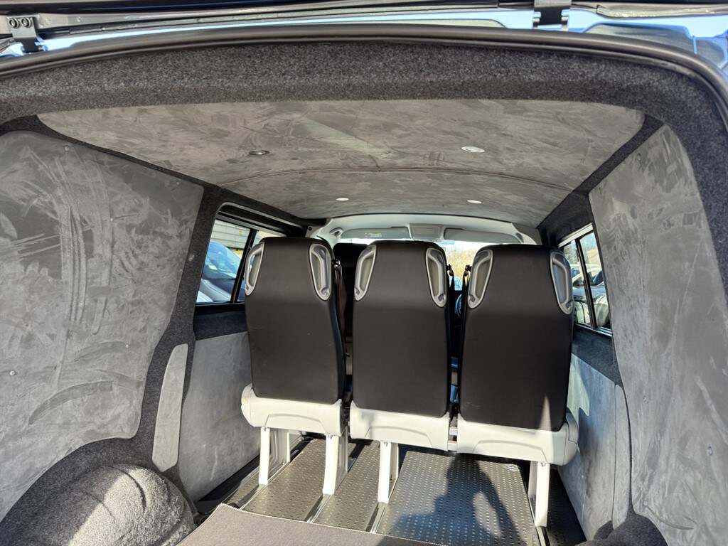 Used Volkswagen Transporter 2021 for sale - 77732857: Photo 10