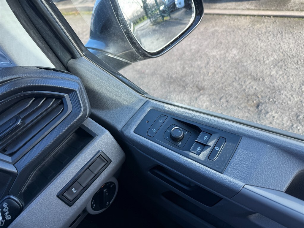 Used Volkswagen Transporter 2021 for sale - 77732857: Photo 21