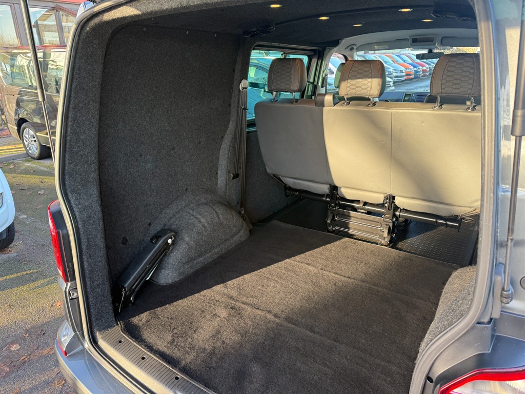 Used Volkswagen Transporter 2019 for sale - 76984384: Photo 13