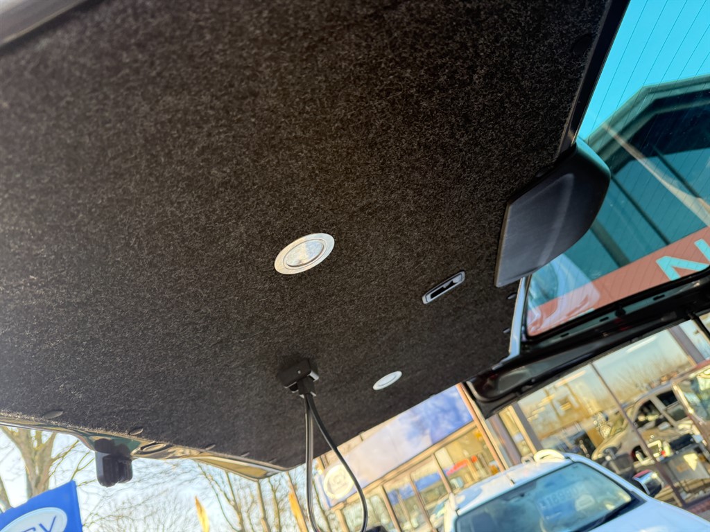 Used Volkswagen Transporter 2019 for sale - 76984384: Photo 14