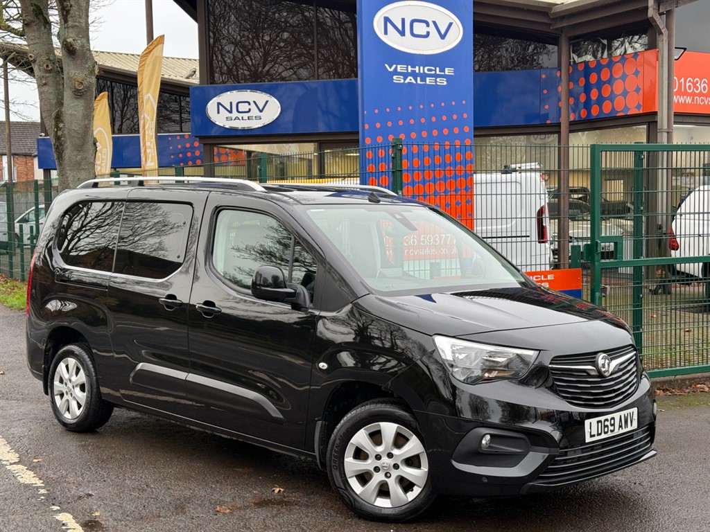 Used Vauxhall Combo Life 2019 for sale - 76664650: Photo 1