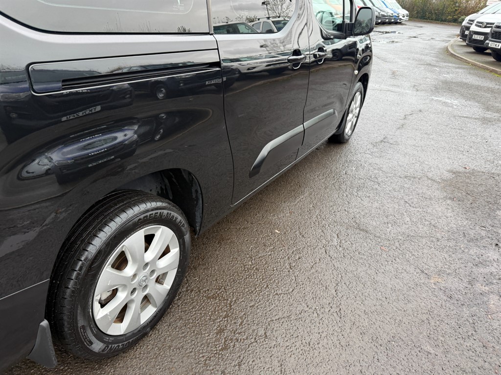 Used Vauxhall Combo Life 2019 for sale - 76664650: Photo 16