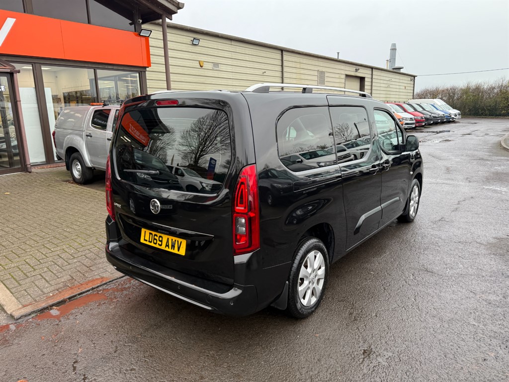Used Vauxhall Combo Life 2019 for sale - 76664650: Photo 3