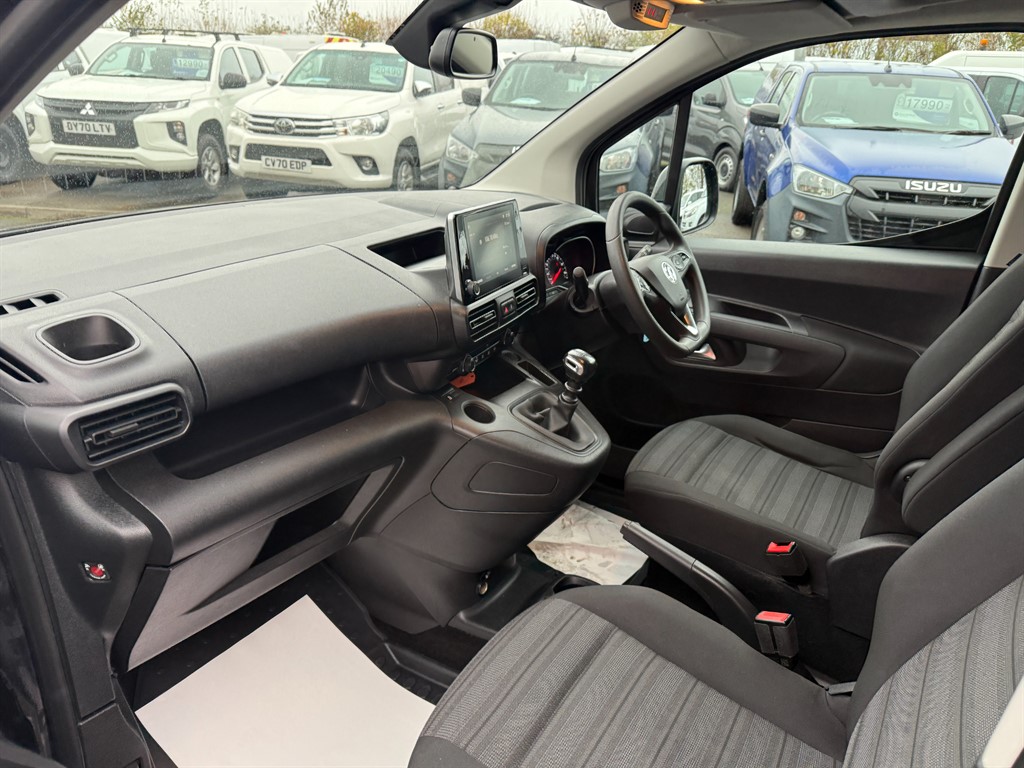 Used Vauxhall Combo Life 2019 for sale - 76664650: Photo 9